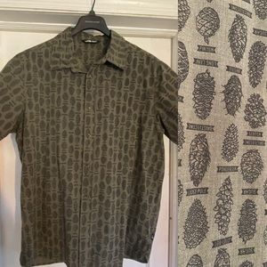 The North Face Short Sleeve Woven Shirt